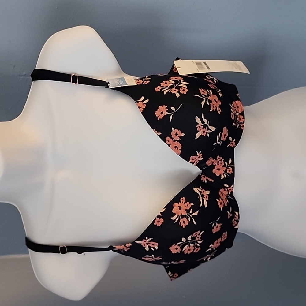 Marilyn Monroe navy pushup  underwire bra. Size 38 C